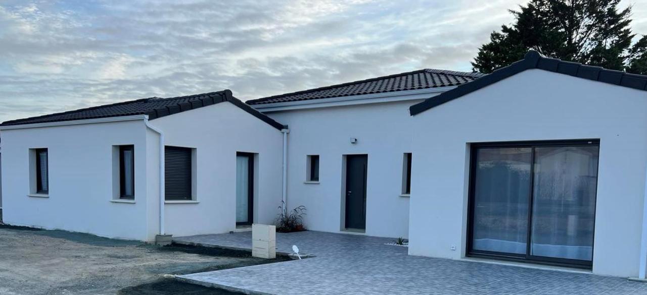 Maison Neuve De Standing 150 M2 Croix-Chapeau المظهر الخارجي الصورة